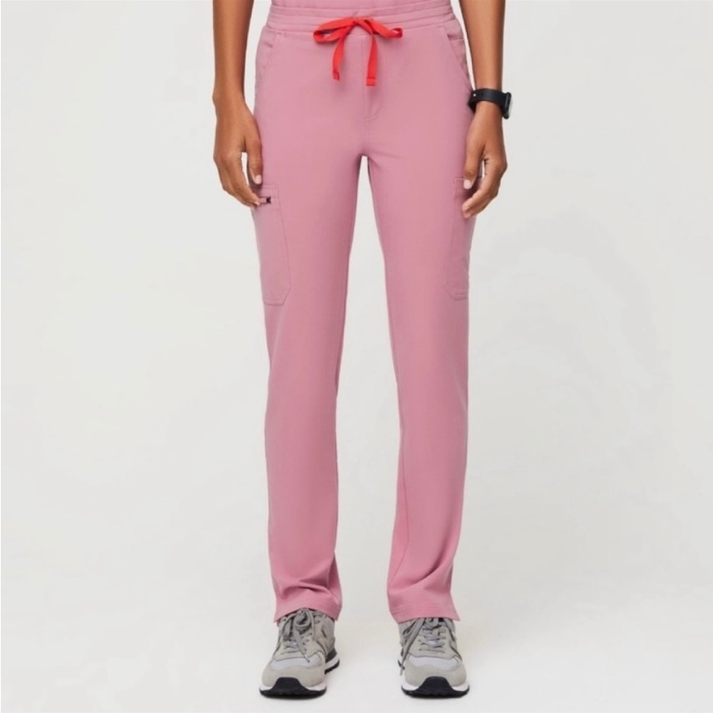 Figs CHALK PINK Yola scrub pants
